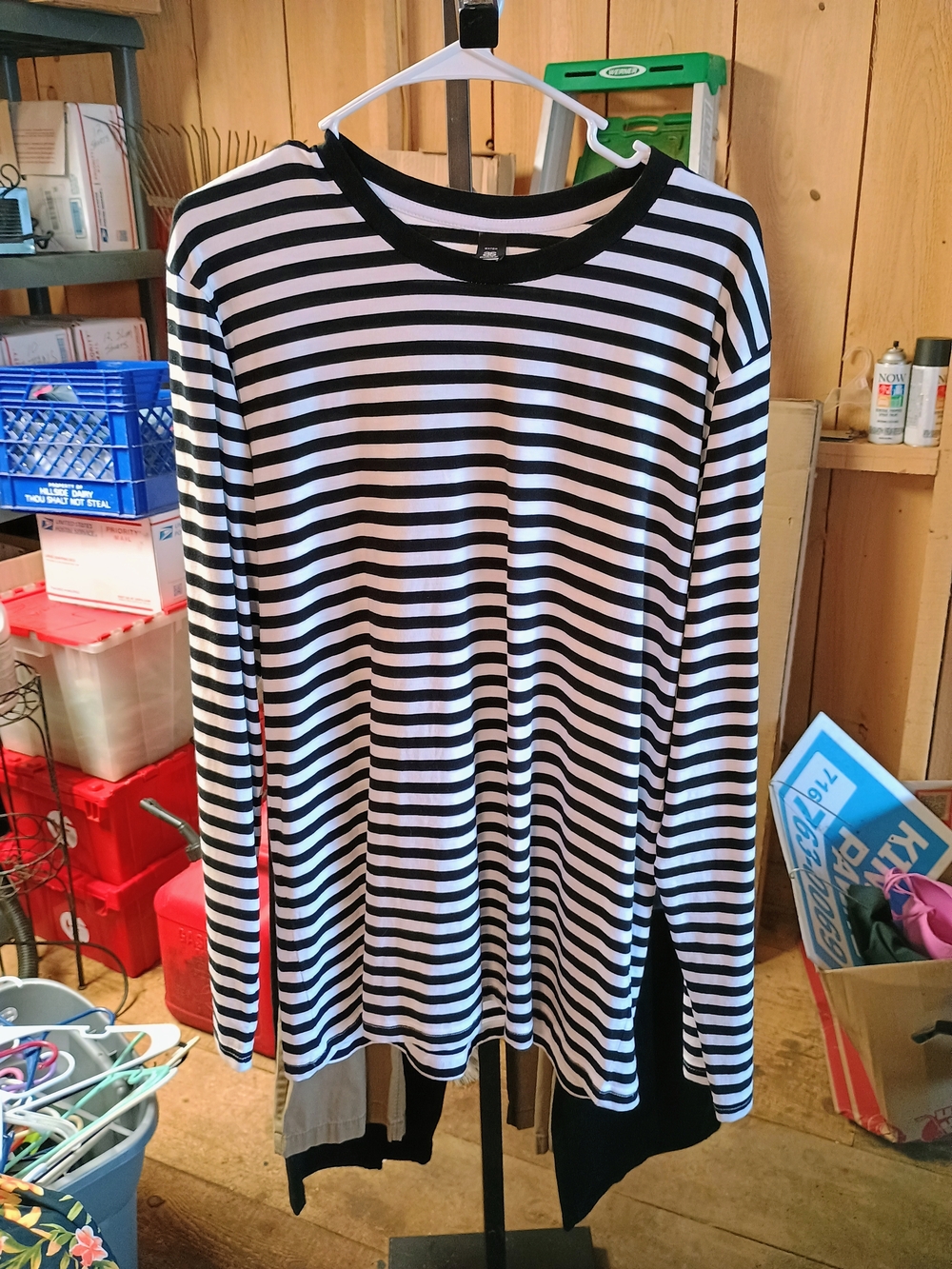 Match Black and White Striped Long Sleeve Top Bin 8